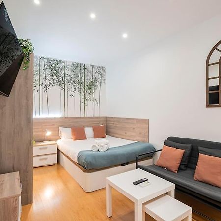 Espiritu Santo, Comodidad Para 2 En Malasana Madrid Exterior foto