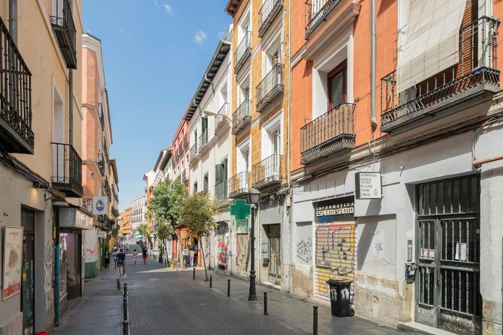 Espiritu Santo, Comodidad Para 2 En Malasana Madrid Exterior foto